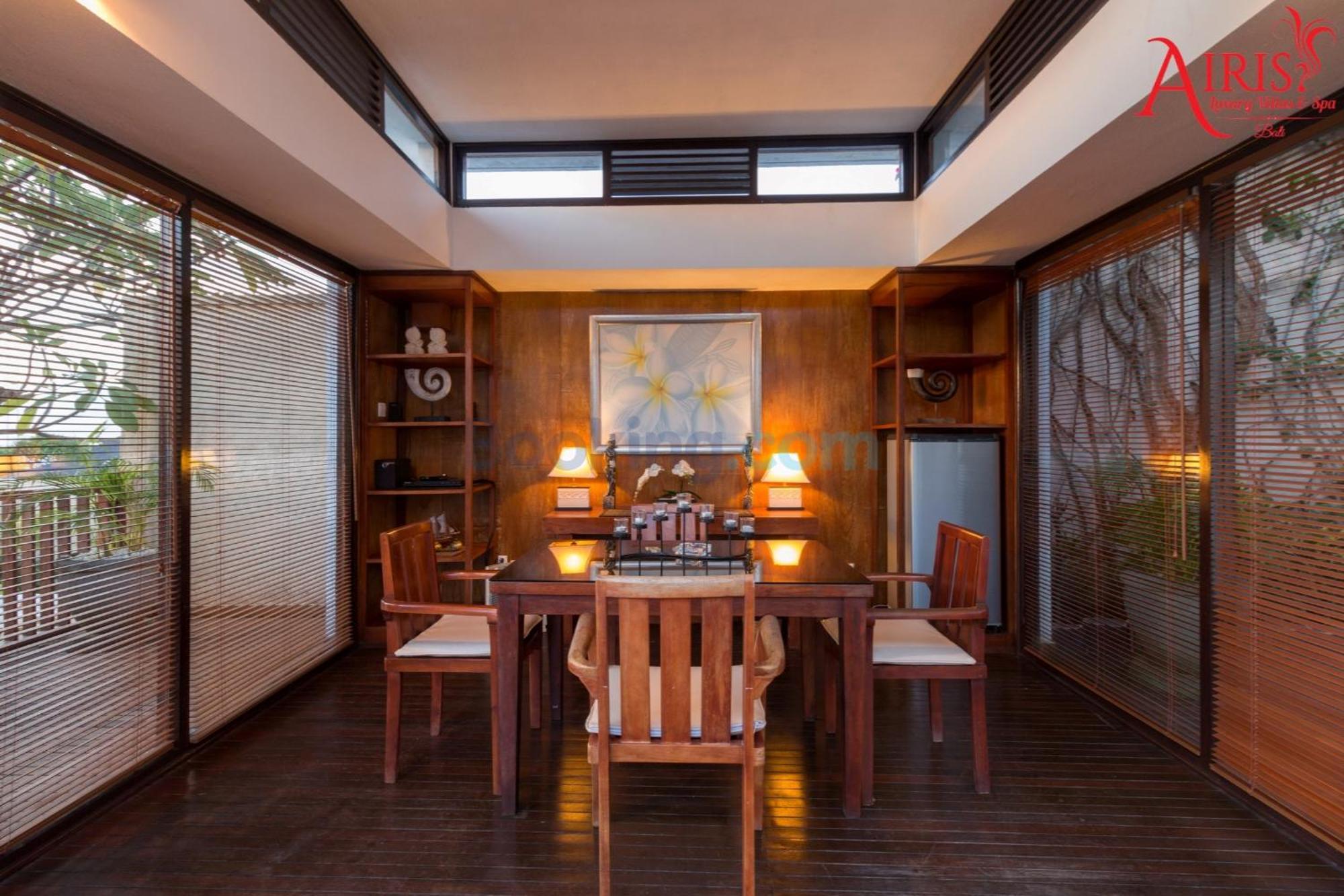 Airis Luxury Villas And Spa Uluwatu  Bilik gambar