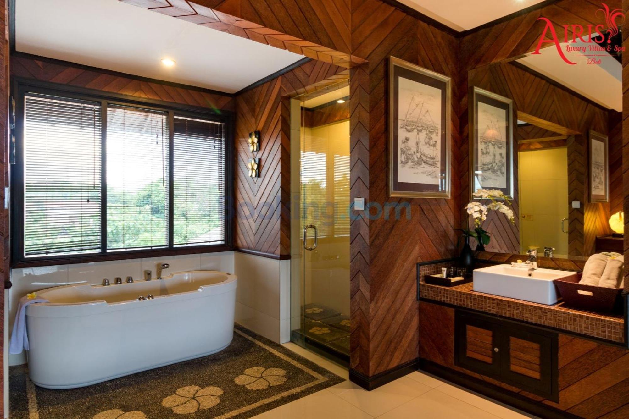 Airis Luxury Villas And Spa Uluwatu  Bilik gambar